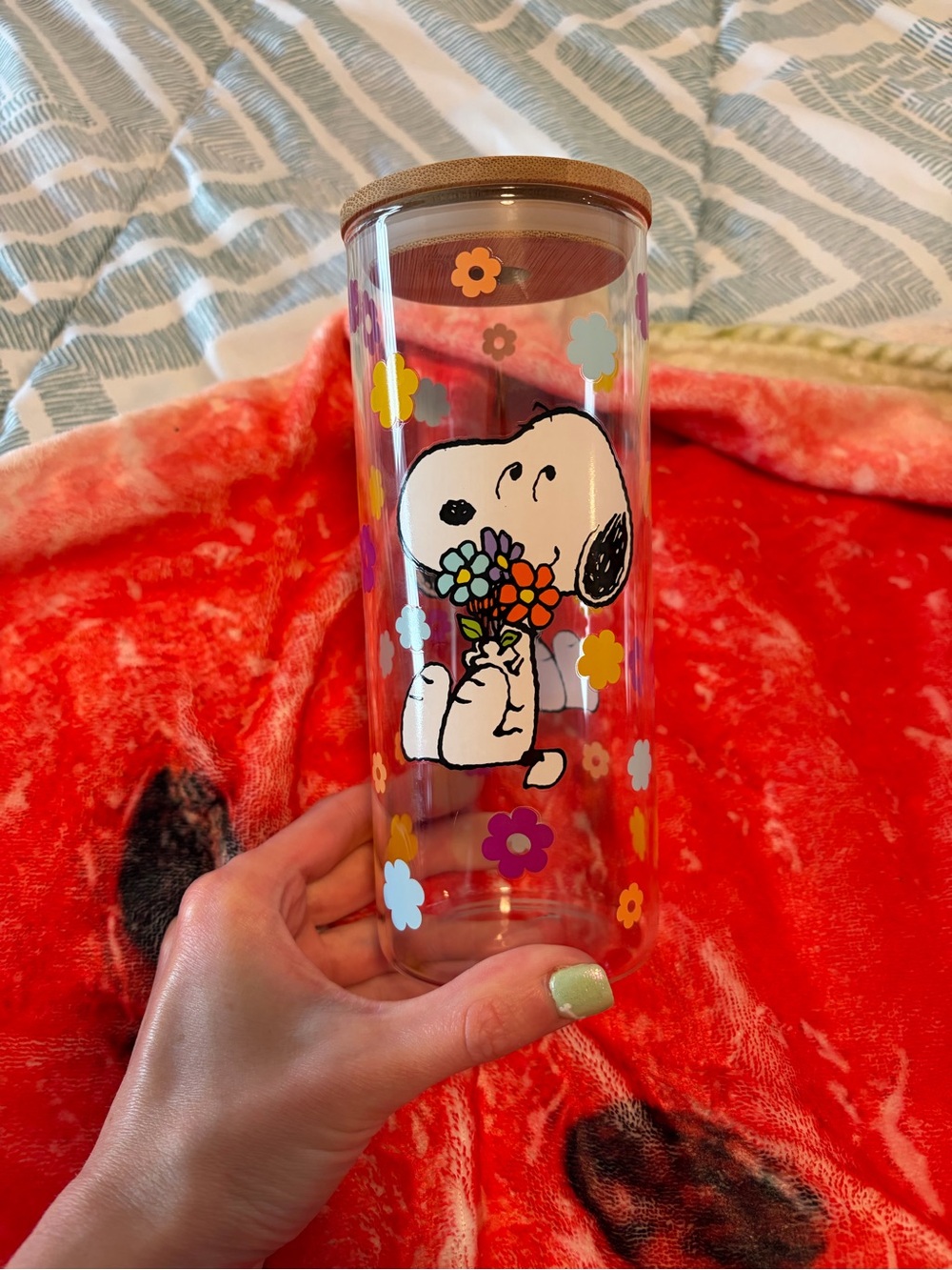 Peanuts Snoopy Glass Tumbler with Colorful Flower Design